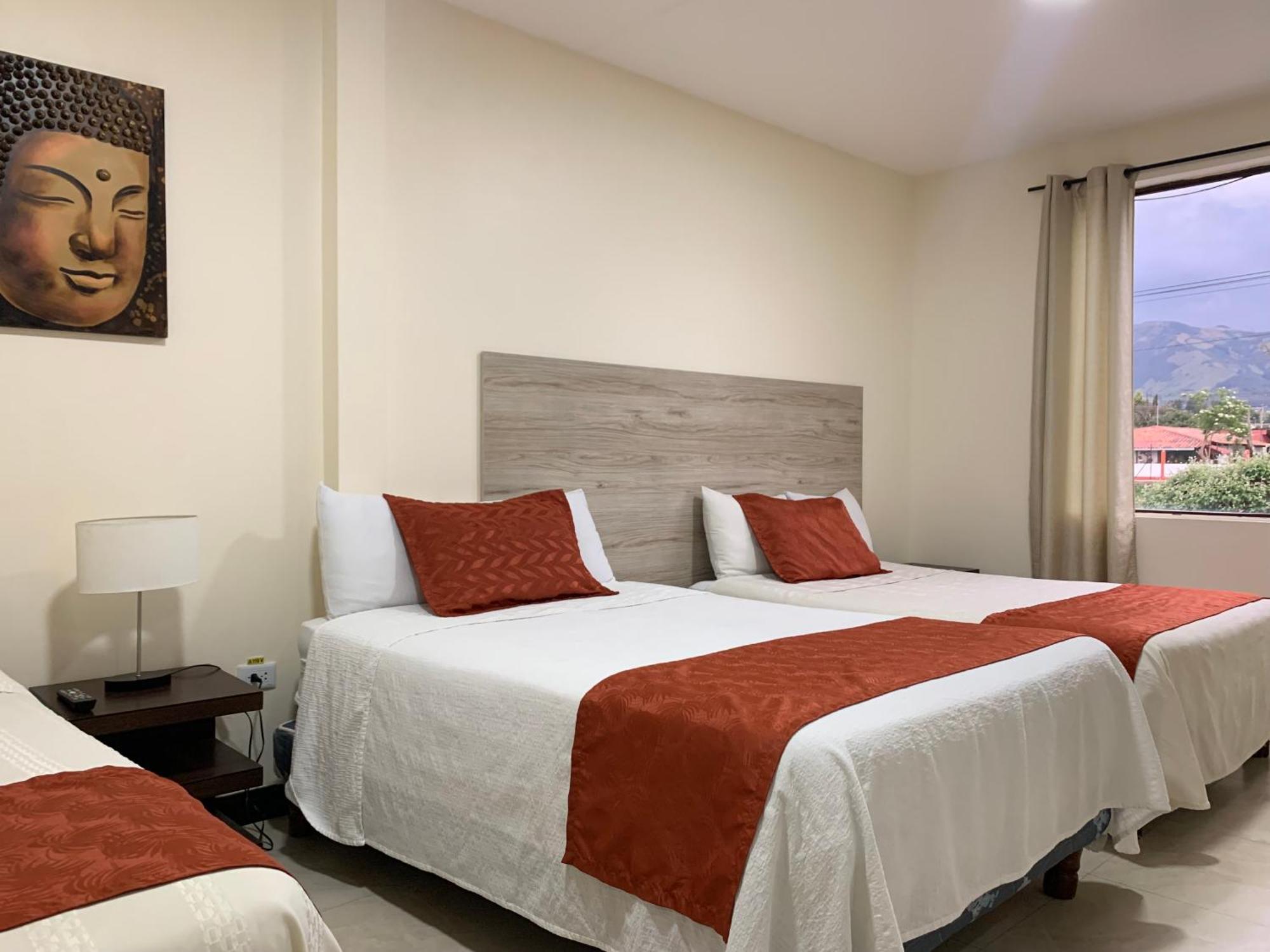 Hotel Las Mercedes Airport-Quito Tababela Zewnętrze zdjęcie